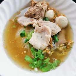 เกาเหลาหมูน้ำใส