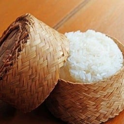 ชมพู่ ซู่ซ่า ตำแซ่บนัวข้างกำแพง