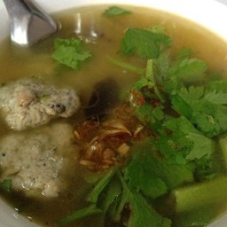 ข้าวต้มหมูบะช่อปรุงรสเห็ดหอม