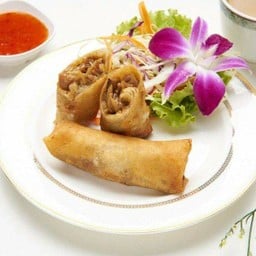ปอเปี๊ยะทอด 2 ชิ้น