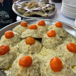 หมูดาวเทียม