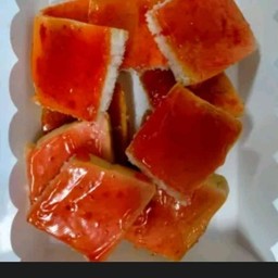 ขนมปังปิ้ง แยมสตอเบอร์รี่