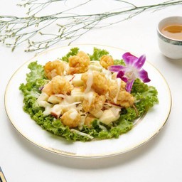 สลัดครีมกุ้งทอด