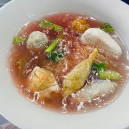 ก๋วยเตี๋ยว - เย็นตาโฟน้ำ