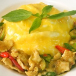 ข้าวไข่ข้นแกงเขียวหวานไก่