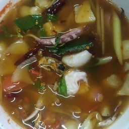 ต้มยำปลากระป๋อง ใส่ไข่