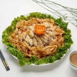 ไก่ต้มแช่เหล้า และแมงกะพรุนน้ำมันงา