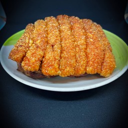 หมูกรอบ+น้ำยำซีฟู้ด 1ขีด 65