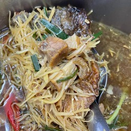 ปลาจีนน้ำแดง