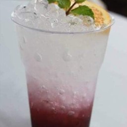 บลูเบอร์รี่โซดา