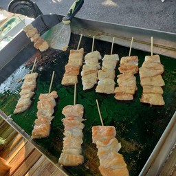 แซลมอนย่างเนย By หนังกรอบ