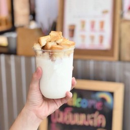 ปังเย็นนมสด