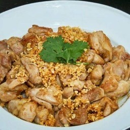 ไก่ทอดกระเทียม