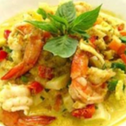 ข้าวไข่ข้นแกงเขียวหวานกุ้ง