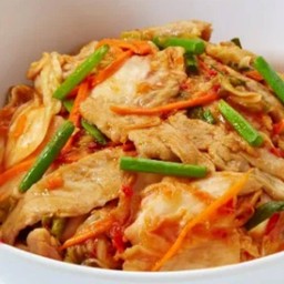 ข้าวหน้าหมูกิมจิ