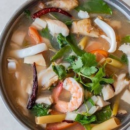 ร้านลานนมจิ้มจุ่ม ข้างโรงเรียนปากช่อง