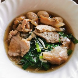 เกาเหลาเนื้อน้ำใส