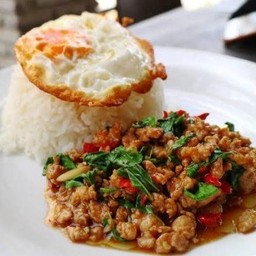 ข้าวกะเพราหมูสับ