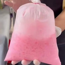 นมเย็น ถุงกระดาษ