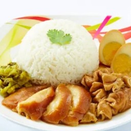 ข้าวขาหมูพิเศษทุกอย่าง