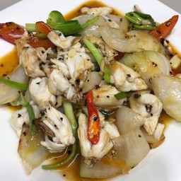 เนื้อปูผัดพริกไทยดำ