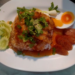 ข้าวหมูกรอบ