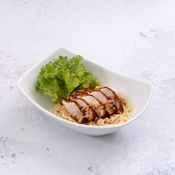 บะหมี่แห้งเป็ดย่างสีฟ้า