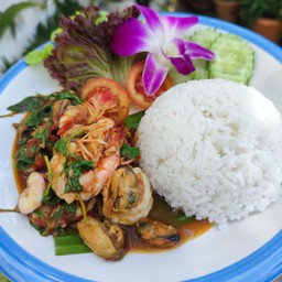 ข้าวกระเพรา