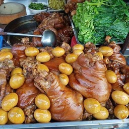 ไข่ต้มพะโล้