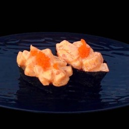 ซูชิแซลมอนสไปซี่ 2 ชิ้น
