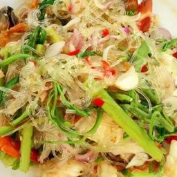 ยำวุ้นเส้นกะเฉดหมูสับ