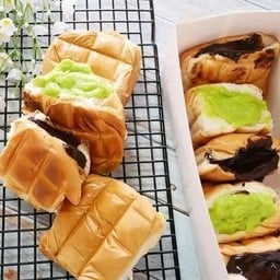 อีหล่าปัง