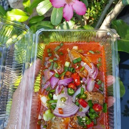 ข้าว+ยำปลากระป๋อง