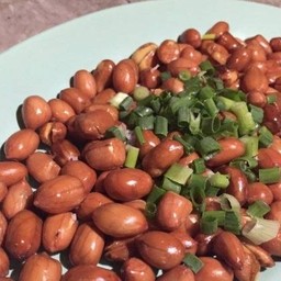 ถั่วทอด