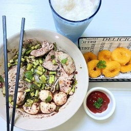 ก๋วยเตี๋ยวเรือ สมสมัย