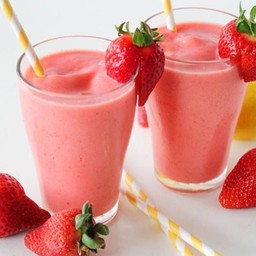 โยเกิร์ตสตรอเบอร์รี่เยลลี่