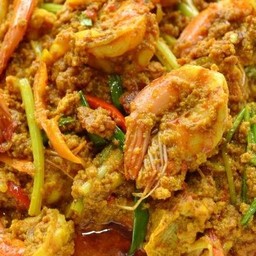 กุ้งผัดผงกะหรี่