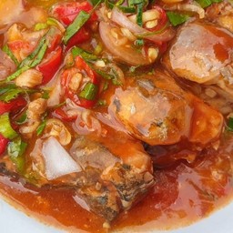 ยำปลากระป๋อง