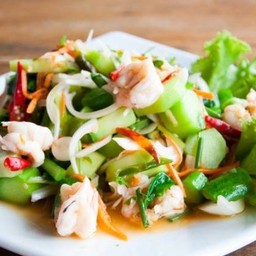 ยำคะน้ากุ้งสด