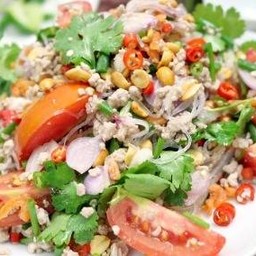 ยำวุ้นเส้นหมูสับ