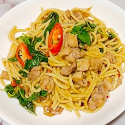 เกี๊ยวนึ่งคำโต ประชาอุทิศ