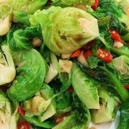 ผัดเเขนงไฟแดง