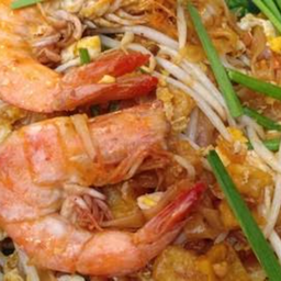 ผัดหมี่โคราชกุ้งสด