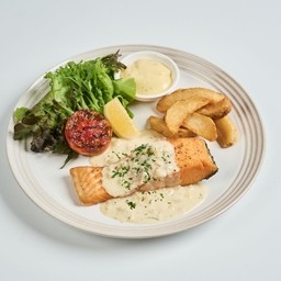 แซลมอนครีมซอส