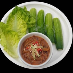ยำหมึกปลาร้าญี่ปุ่น