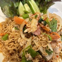 ยำไห้ , ข้าวหน้าไก่ย่าง
