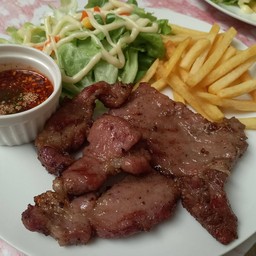 เสต็กหมู่จิ้มแจ่ว