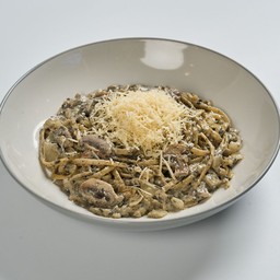 พาสต้าครีมทรัฟเฟิล