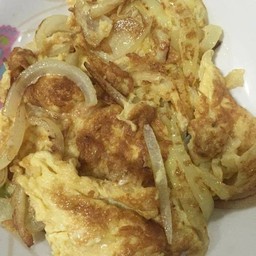 ข้าวไข่เจียวหัวหอมใหญ่