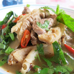 ต้มแซ่บเนื้อ